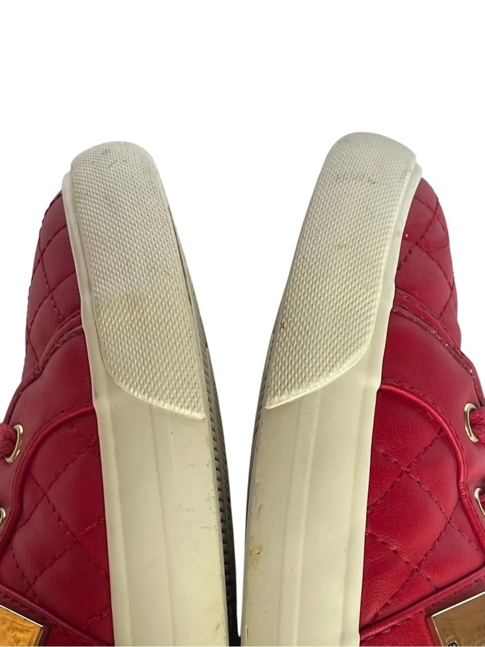 GUESS Red Quilted Low-Top Lace-Up Sneakers SZ 8.5 MED